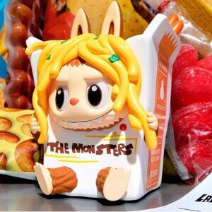 Authentic Pop Mart Labubu WACKY MART New Open Box Sealed Bag Chow Mein